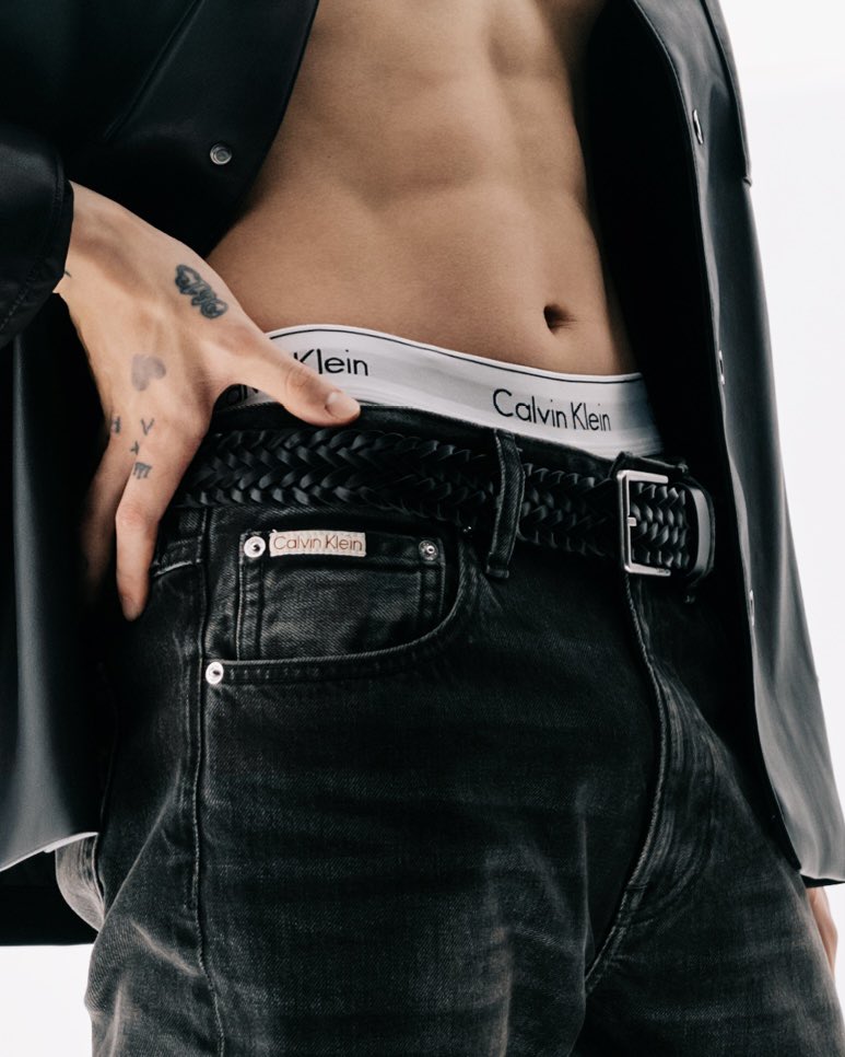 riri⁷ ⊙⊝⊜ 🪭 tweet media