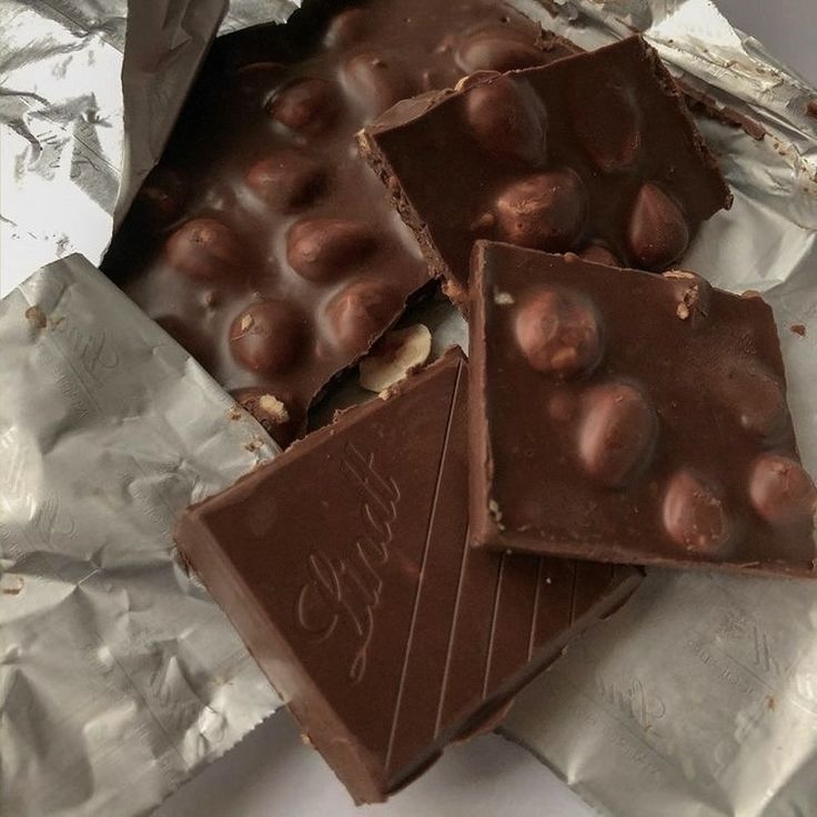Kay42573's tweet image. ˏˋ°•*⁀➷
Build a hazelnut-choc themed dessert bowl! 🐿🌰
➯ a foodpoll mainly for #edtwt ღ
➯cals don't count here! ᵕ̈
🏷: #interactivethread #interactive #ricecakestwt #poll #foodtwt #anatwt #thisorthat #onlychooseone #dessertbowl #foodpoll #distraction #shedtwt #edtwt