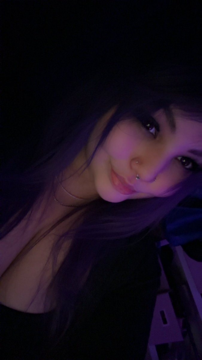 Ms Dopey tweet media