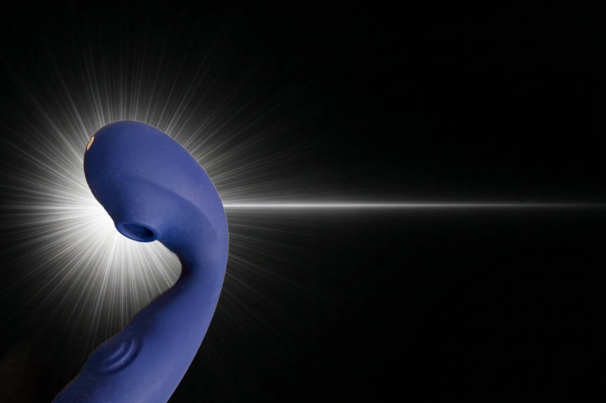 あに NMNの人 ブラジャー伯爵 おっぱい村長 tweet media