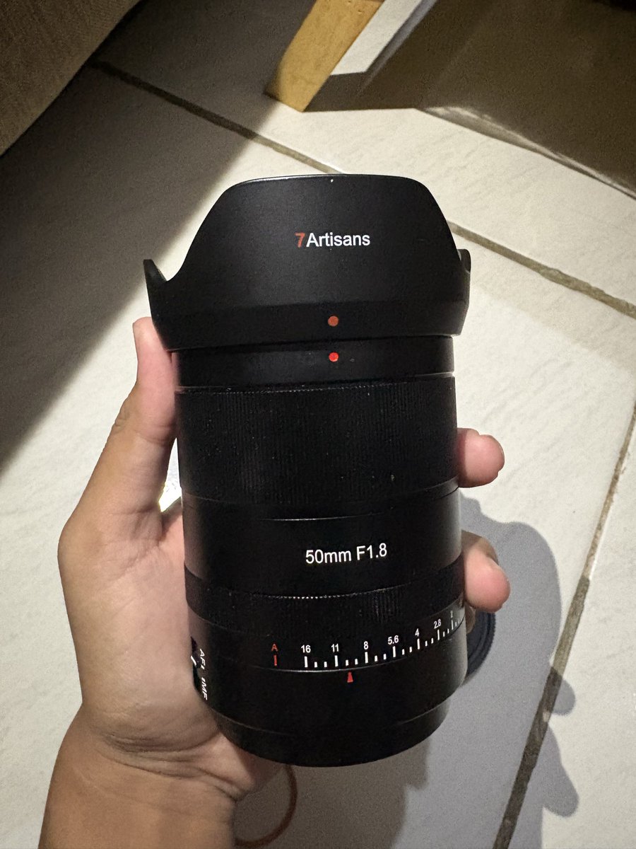 iamthevenomb tweet media