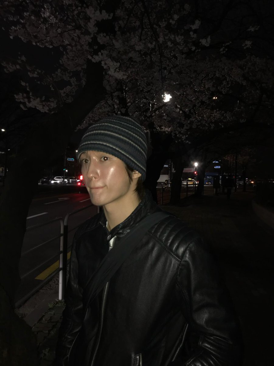 꽃사슴이찬 tweet media