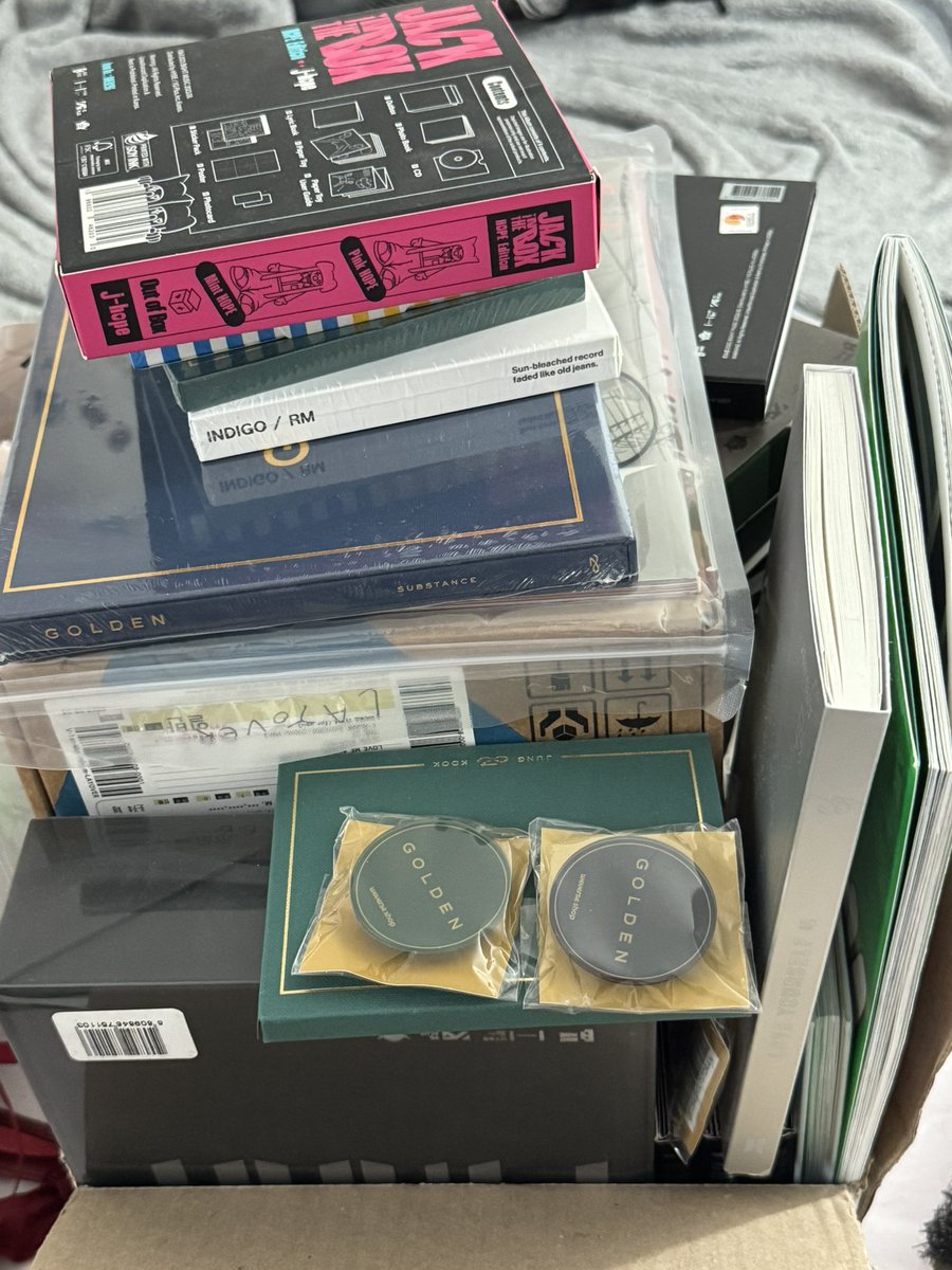 Loranni♡⁷ is seeing BTS ✨💜 tweet media