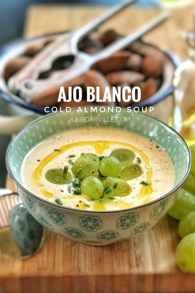 junedarville's tweet image. 😍 𝐀𝐣𝐨 𝐁𝐥𝐚𝐧𝐜𝐨
😍 Try out this creamy Spanish cold almond #soup with sweet grapes! It contains bread, garlic and #almonds… In Spain it goes by the name of ‘ajo blanco’.
😍 𝐑𝐞𝐜𝐢𝐩𝐞 &amp;gt;&amp;gt; junedarville.com/cold-almond-so…