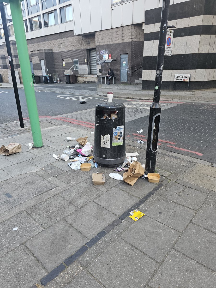 Just back from visiting the once amazing city that is London. 
Why would anybody vote for the horrendously incompetent Khan?