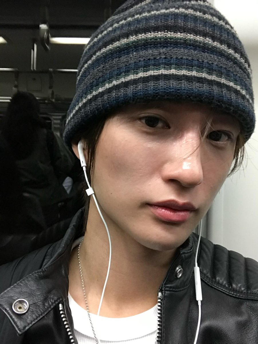 꽃사슴이찬 tweet media