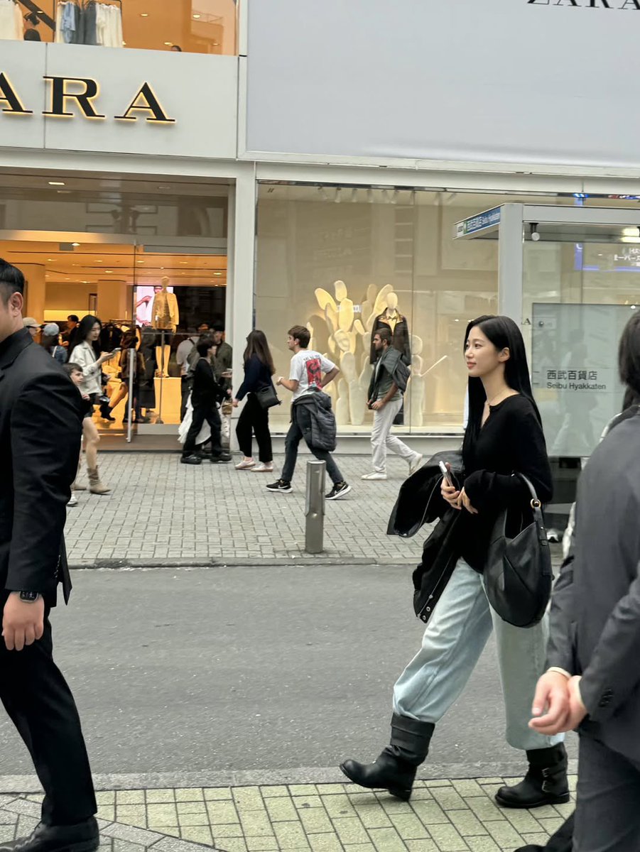 kazuha pics tweet media