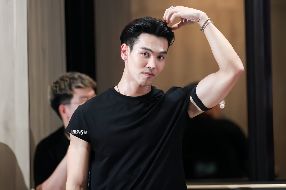 bib's sister tweet media