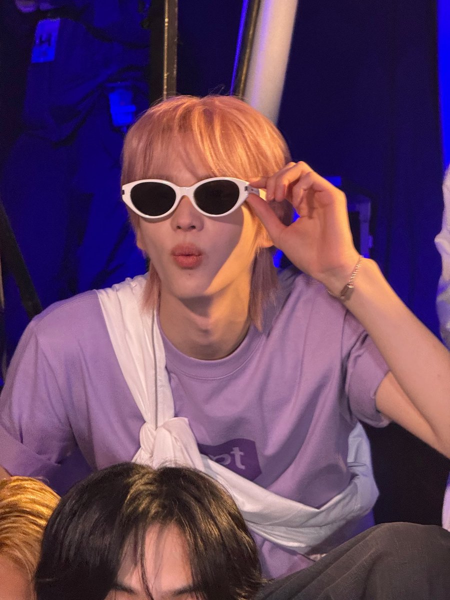 mp ♥ #notragedy tweet media