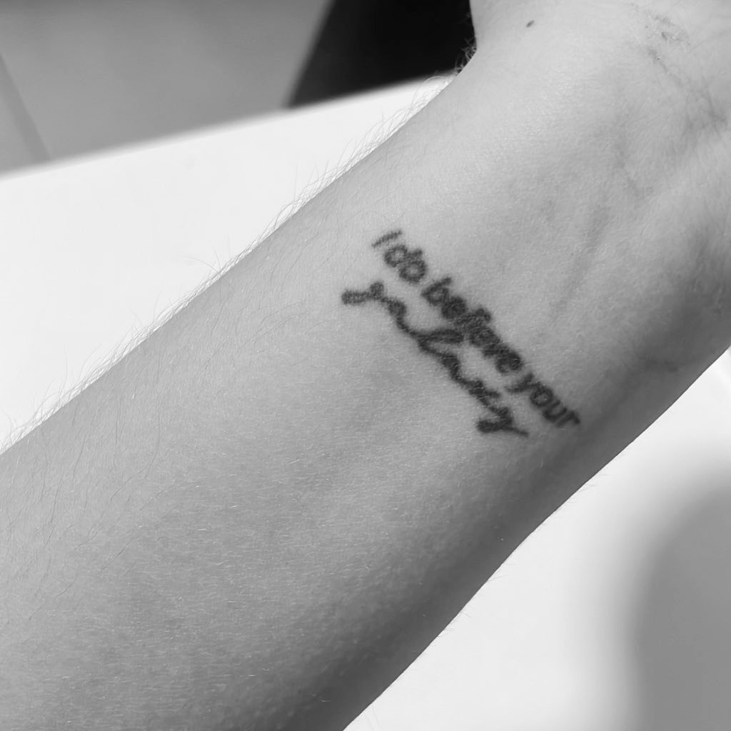 yaki 21/10 🪭 tweet media