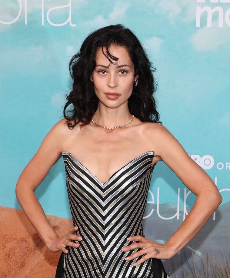 Consuela 🤠 tweet media