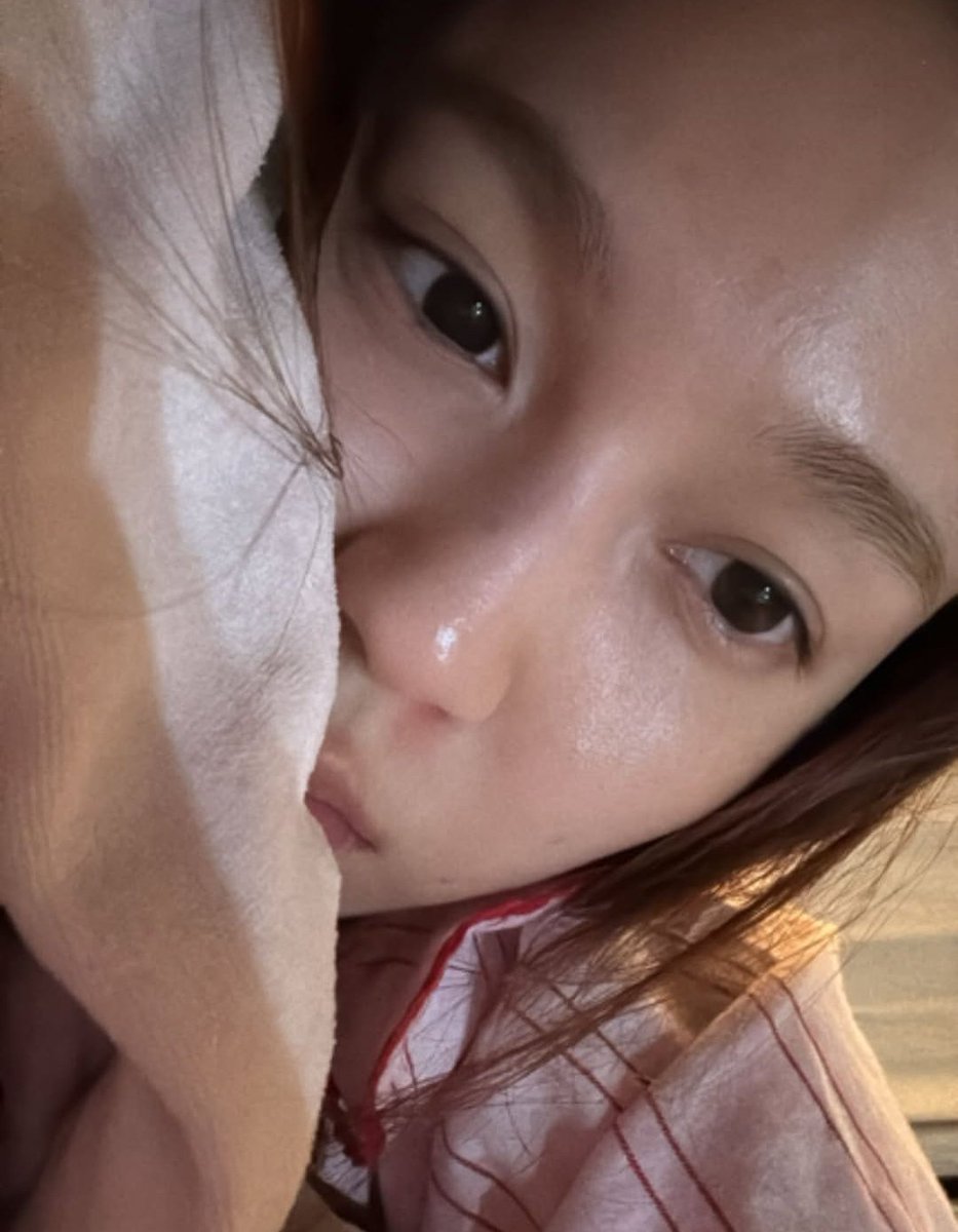 ประหยัดแบต | ชาช่าเป็นคนดีส์🫦❤️‍🔥 tweet media