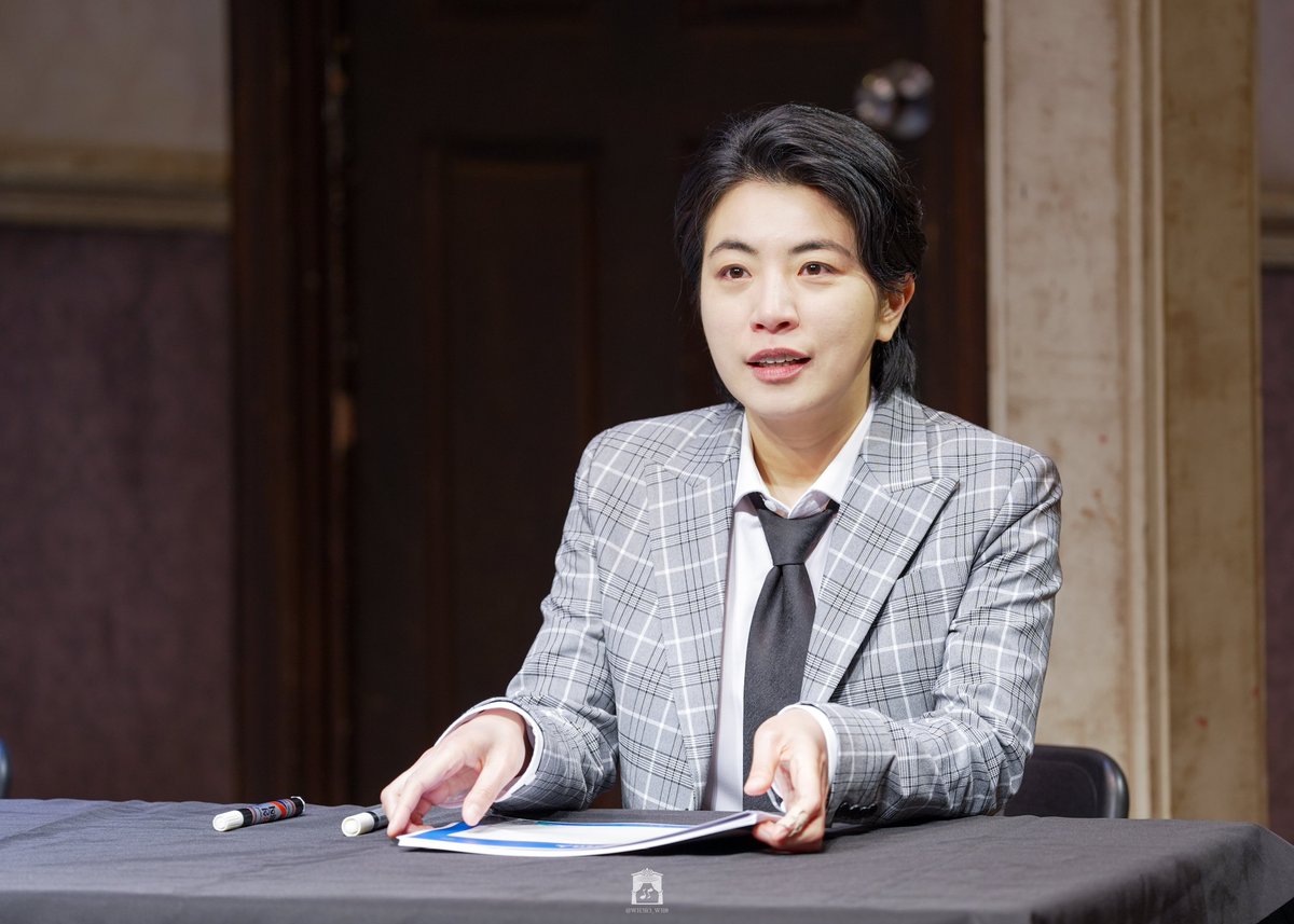 後nWHERE tweet media