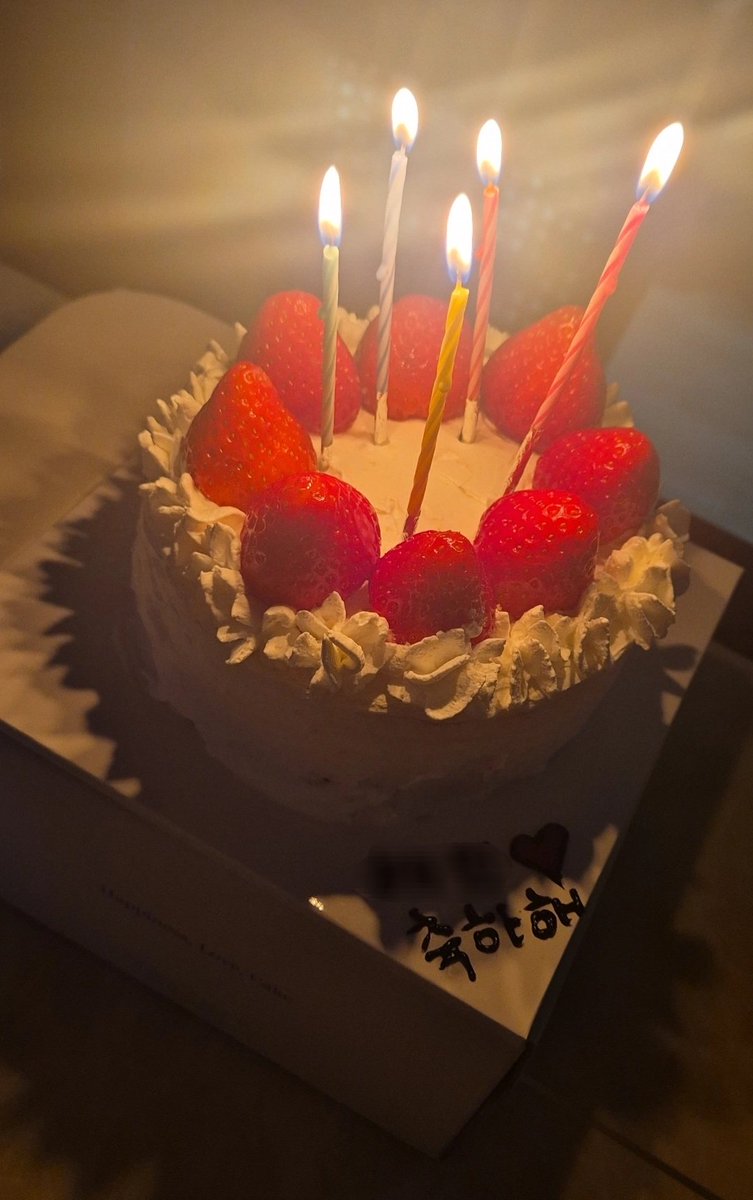 흔한 꿈뜰이💫(흔꾸) 상태:동결🧊 tweet media