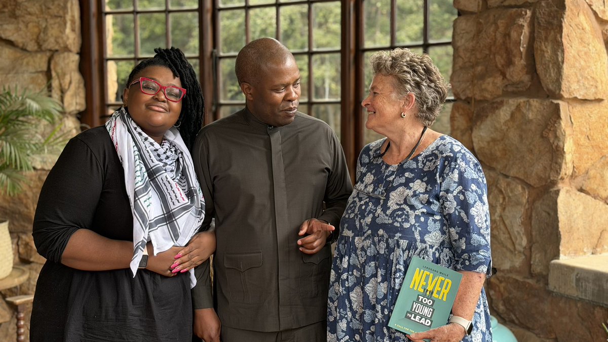 LebogangMaile1's tweet photo. We met with the first Gauteng MEC for Education in the democratic era, Prof. Mary Metcalfe, to draw from her wealth of knowledge and experience in the sector.

She is an expert in the education system and currently leads PILO, which supports the improvement of learning outcomes across the system.

We have made a commitment to learn from those who have walked this path before us, ensuring that today’s decisions are guided by experience, wisdom, and a shared vision for a stronger education system in the province’s economic hub.