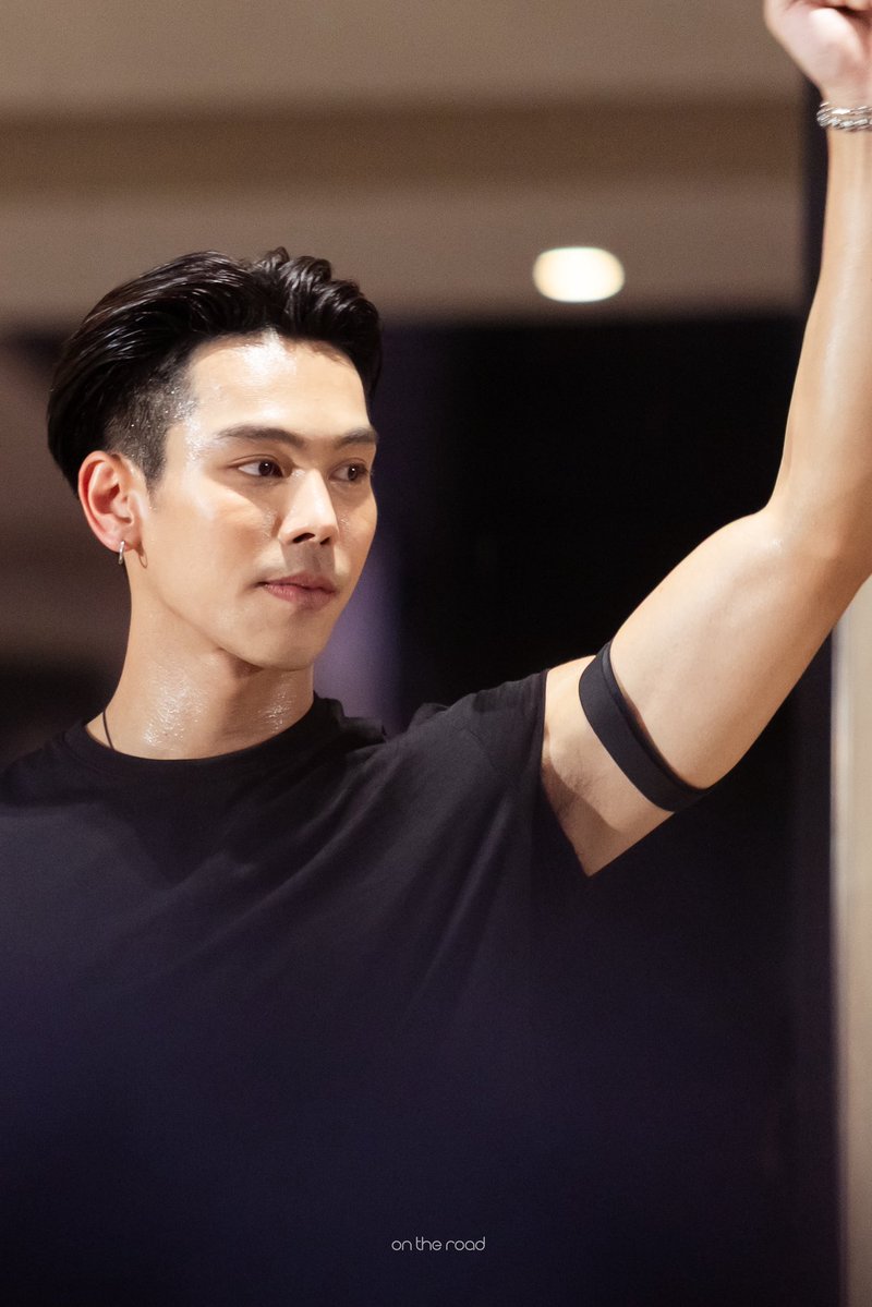 ON THE ROAD 🚗 tweet media