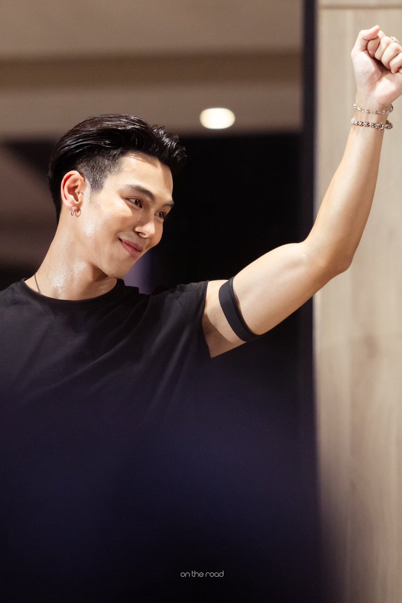 ON THE ROAD 🚗 tweet media