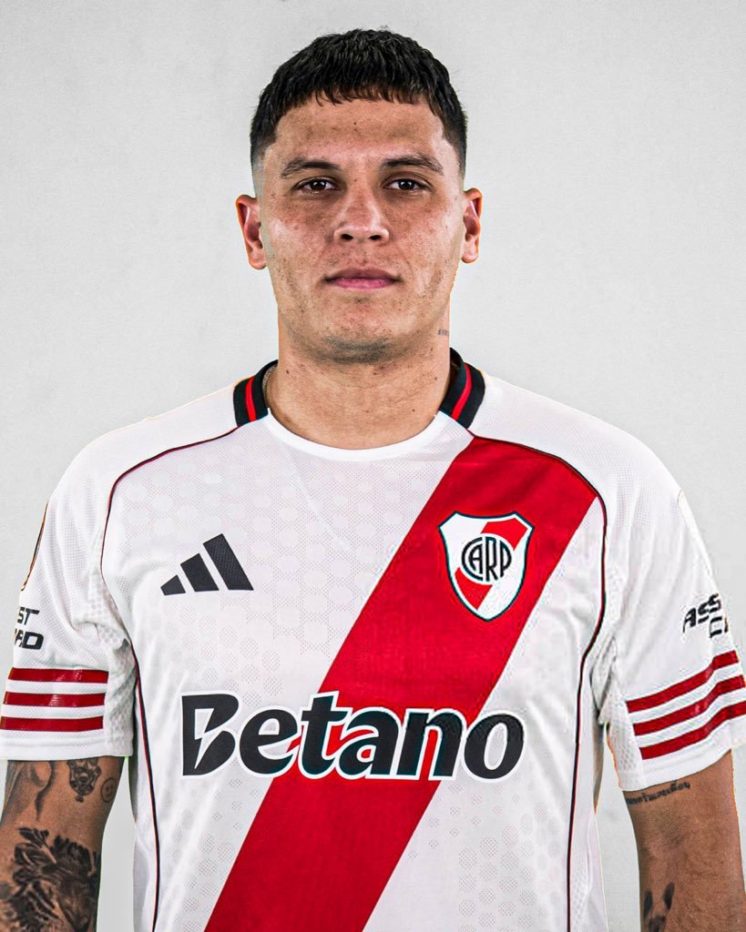 misho edits tweet media