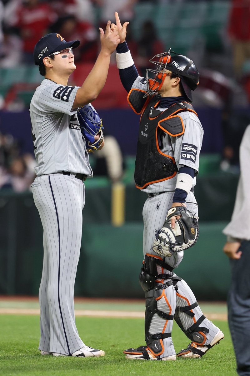 한화팬 후디 tweet media