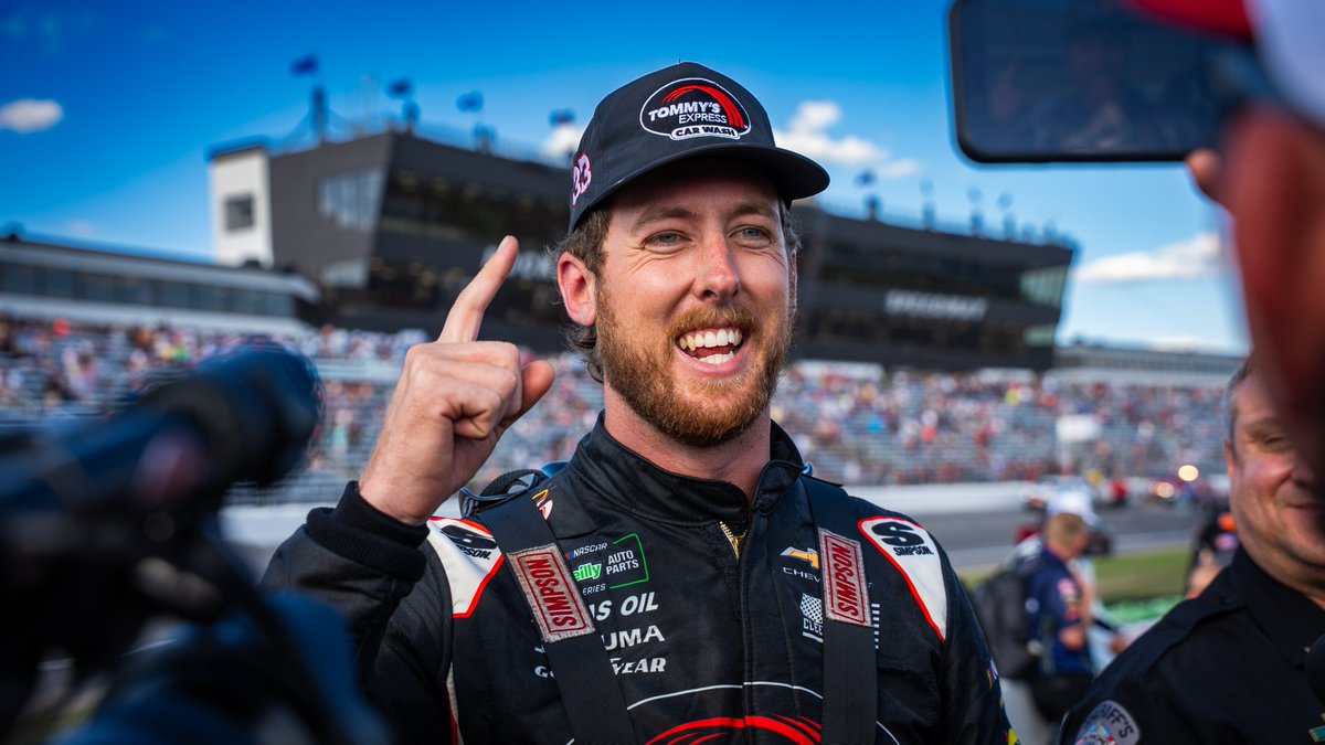 Tommy's Express Car Wash tweet media