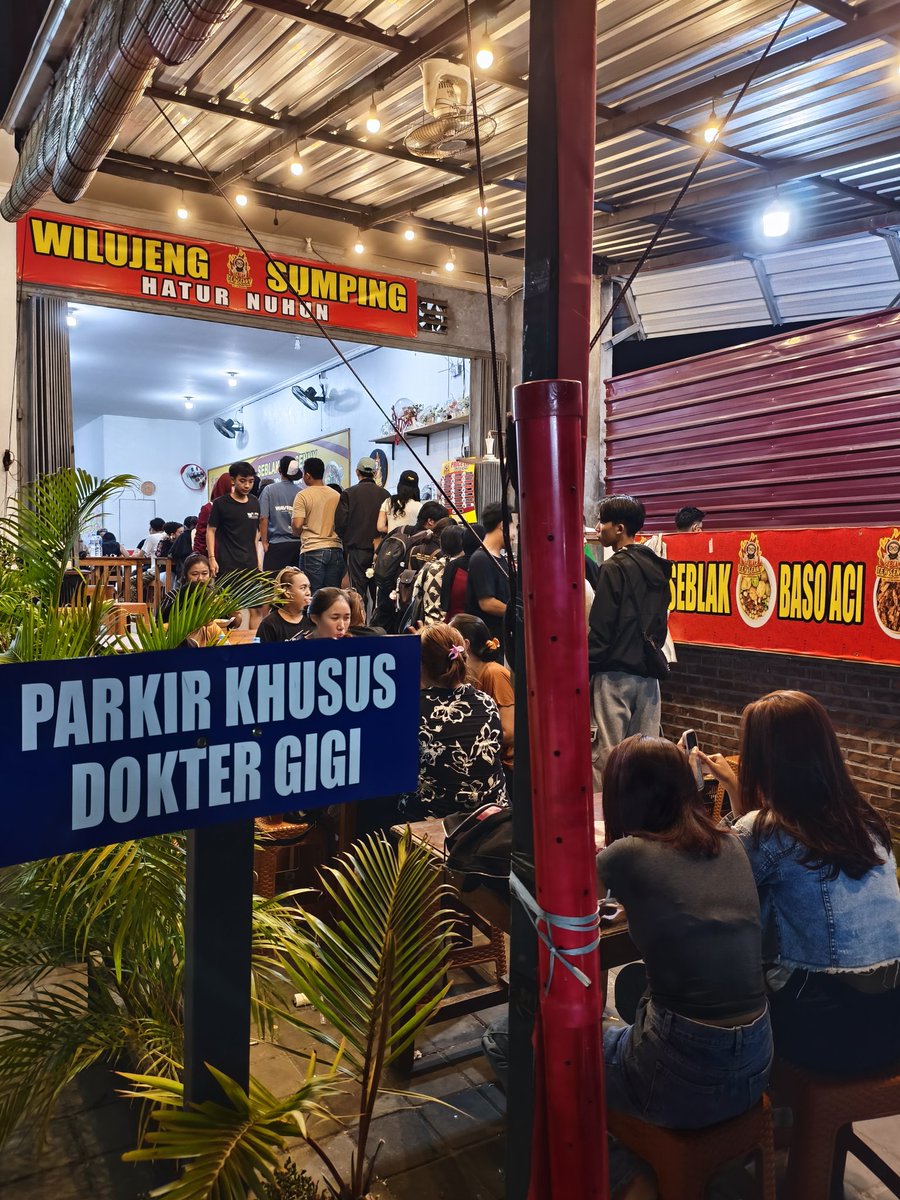 vanelis pass bali tweet media