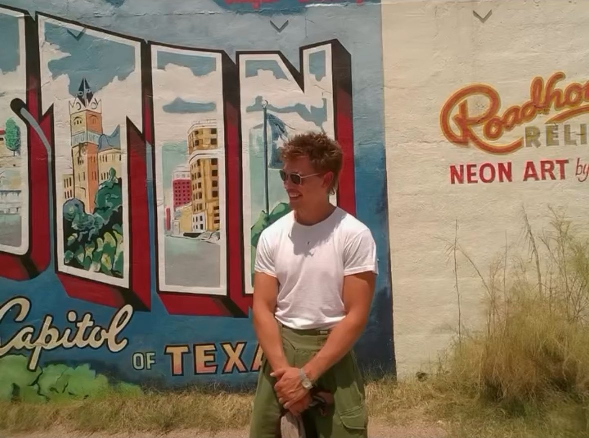 velvettempest's tweet image. missing austin in austin