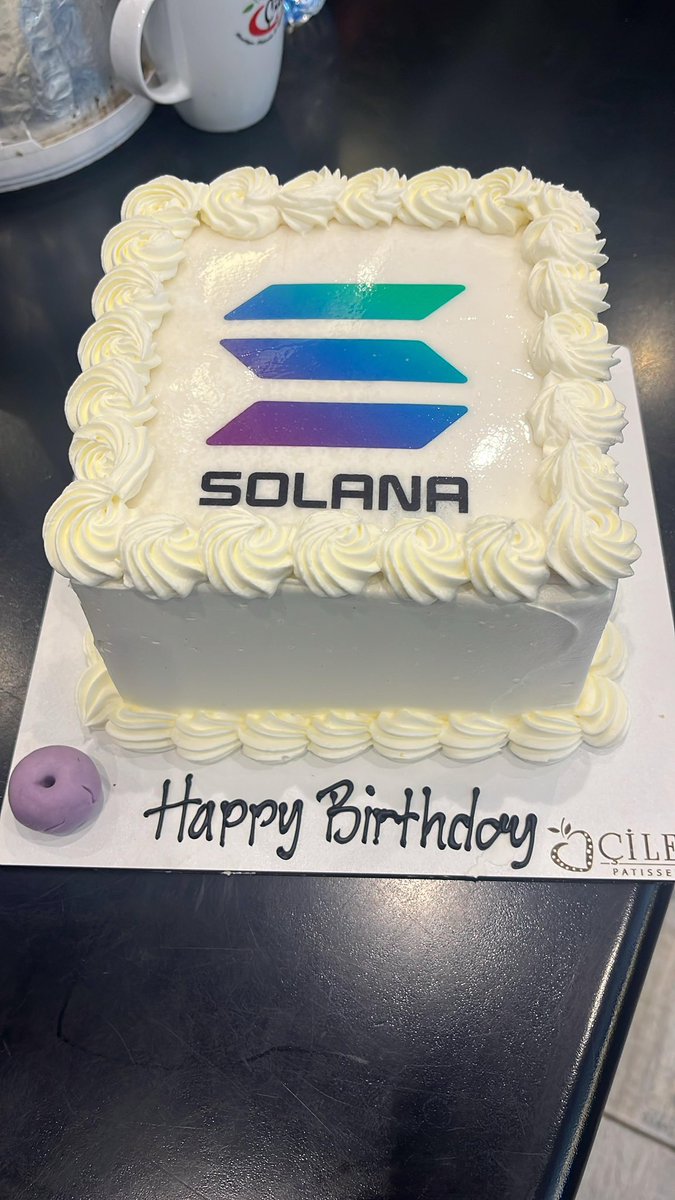 NullShade tweet media