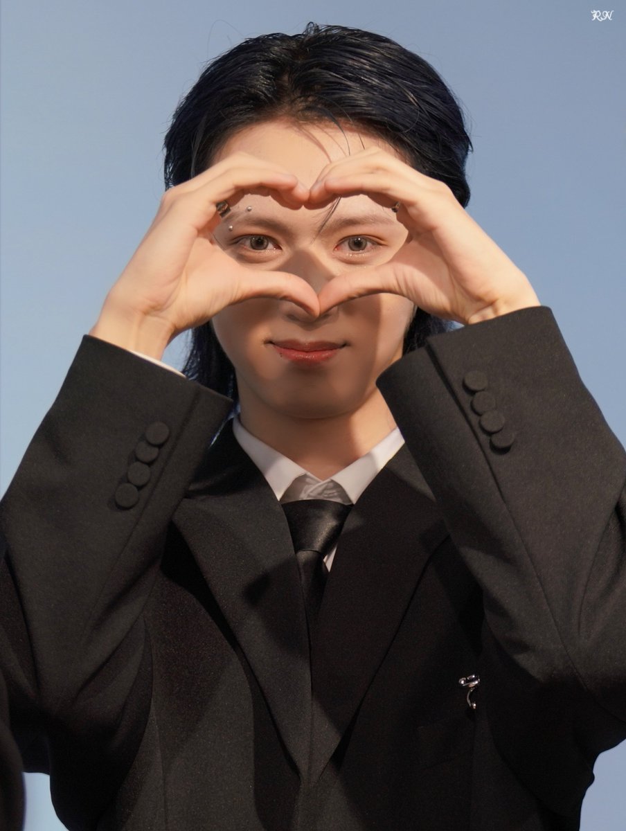 260408
𝙳𝚇𝙼𝙾𝙽 𝚂𝙿𝙴𝙲𝙸𝙰𝙻 𝙹𝙰𝙿𝙰𝙽 𝙻𝙸𝚅𝙴 
𝙱𝙴𝚈𝙾𝙽𝙳 𝚃𝙷𝙴 𝚁𝙸𝚂𝙴 : 𝙳𝚇𝙼𝙾𝙽

#DXMON #다이몬
#HEE #히