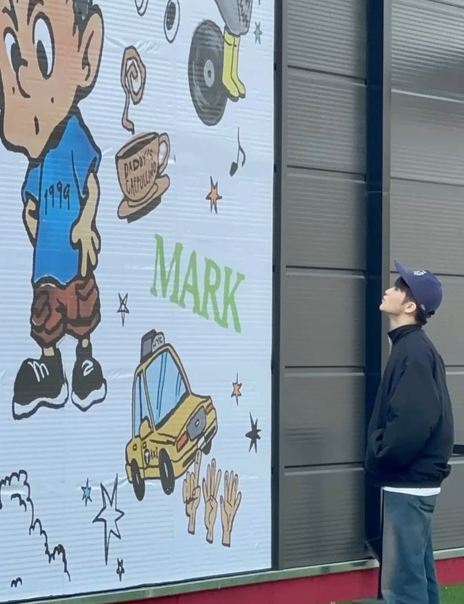 mlyn lee tweet media