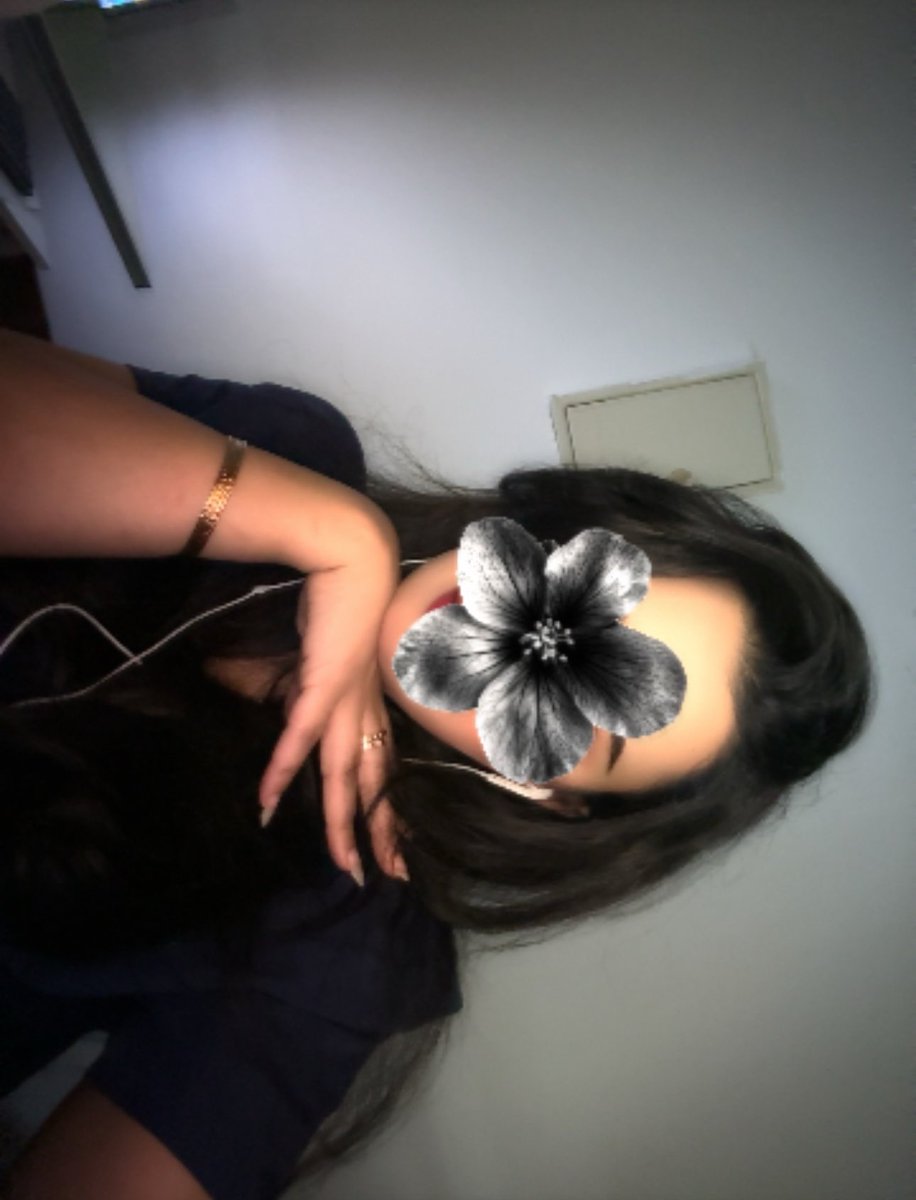 جَنىٰ. tweet media