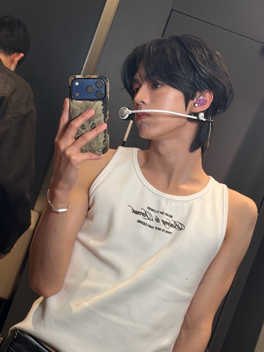 𝙝𝙖𝙘𝙝𝙞 tweet media