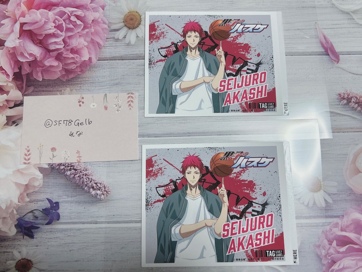 SF78Gelb's tweet photo. @yuzuki131goods 五月雨先に失礼致します。
お写真の準備ができましたので、取り急ぎ失礼致します。
現在2枚はクリアシート、1枚はまだ剥がせておりません。
クリアシート２枚分、剥離紙シートに移したほうがよろしければ明日以降購入致しますので、移動させていただきます。ご確認よろしくお願い致します。 https://t.co/S6N5Q7Mfls