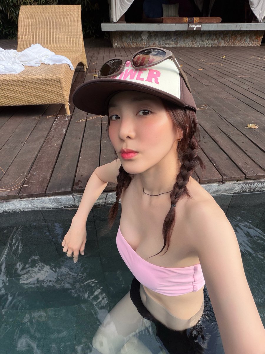 Sandara Park tweet media