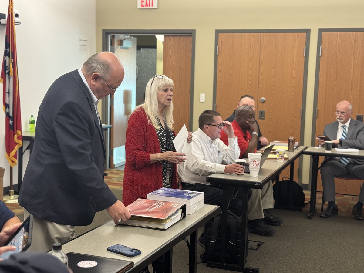 AR_Emergencies's tweet photo. The Arkansas State Fire Marshal’s Office recently brought together state fire marshals, architects, general contractors, city building officials, county judges, and other state agencies to review the latest update to the Arkansas Fire Code. https://t.co/dfyiATURu4