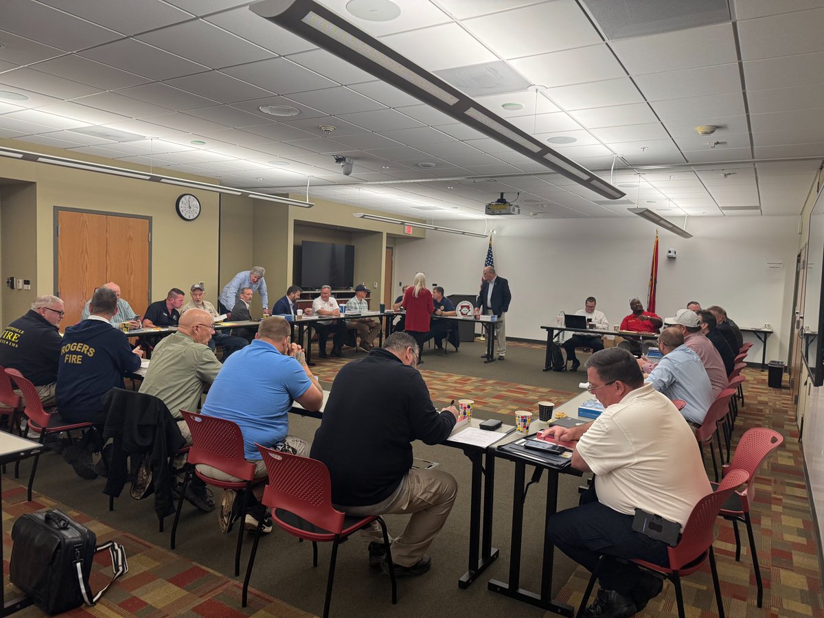 AR_Emergencies's tweet photo. The Arkansas State Fire Marshal’s Office recently brought together state fire marshals, architects, general contractors, city building officials, county judges, and other state agencies to review the latest update to the Arkansas Fire Code. https://t.co/dfyiATURu4