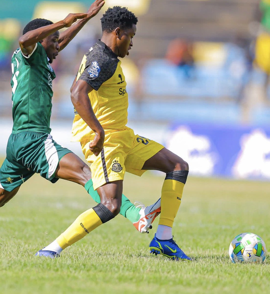 𝐓𝐡𝐞 𝐇𝐢𝐦. tweet media