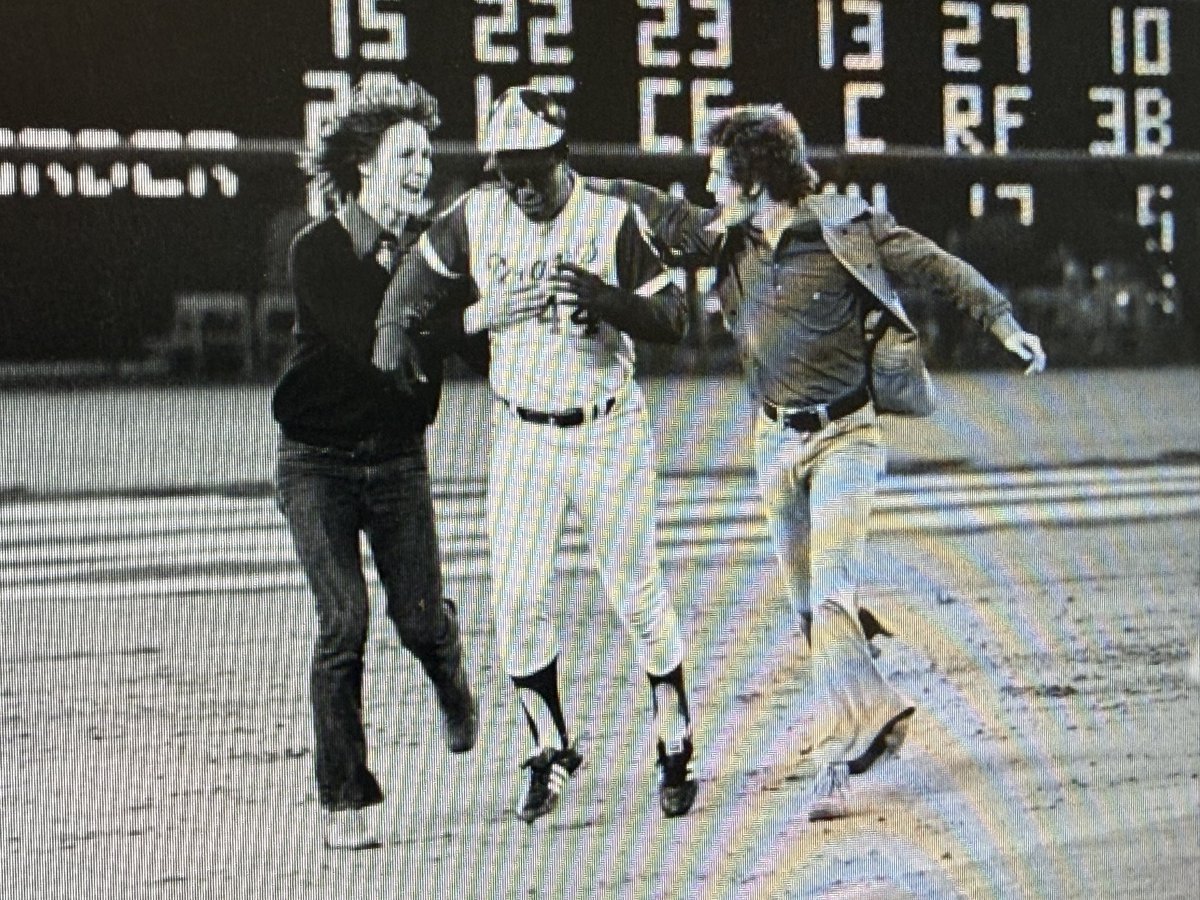 Coach Brian White tweet media