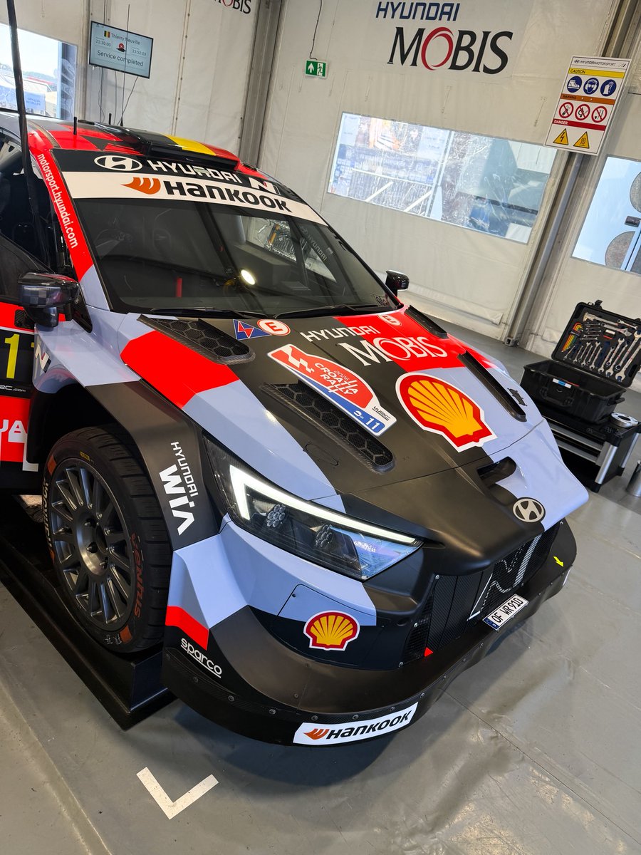 Thierry Neuville tweet media