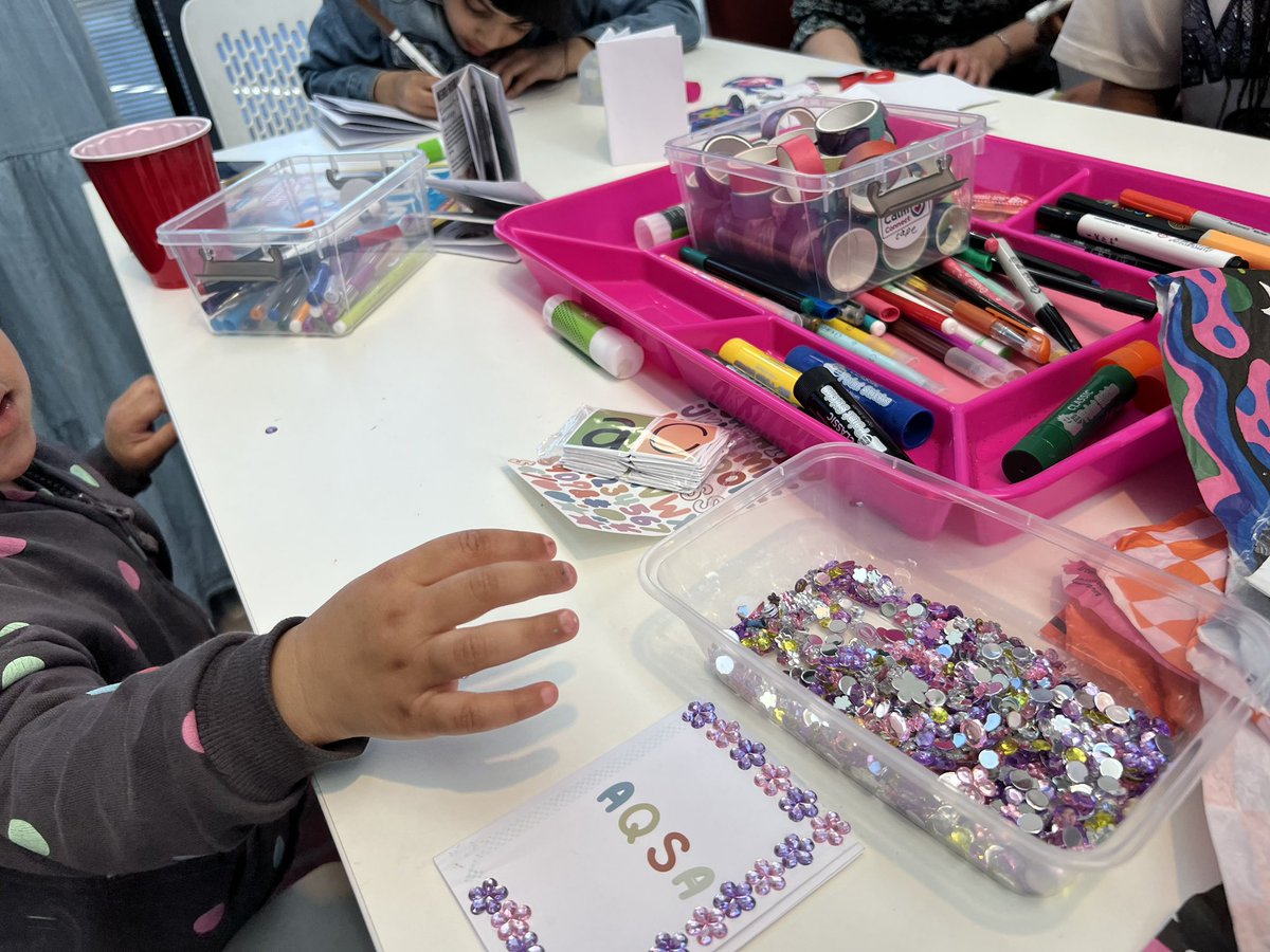 Woolwich Centre Library tweet media