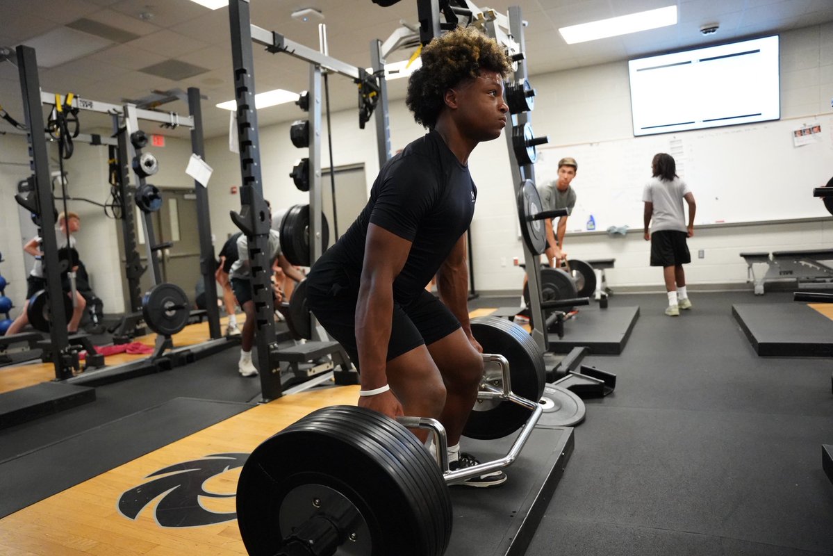 Denton Guyer Football tweet media