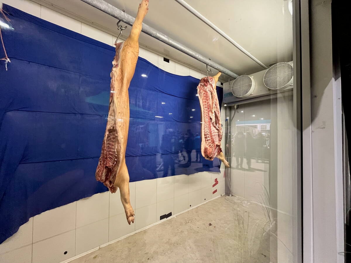 MBCooperator's tweet photo. Spruce Woods Colony takes top honours at Royal Manitoba Winter Fair pork competition. https://t.co/JKtEZBEPg7 https://t.co/F4txZpIacA