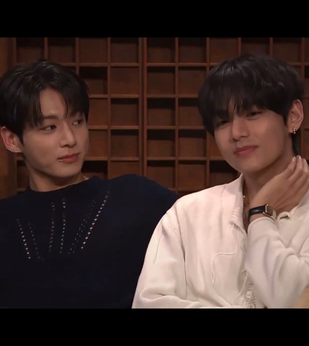 deksu💥 tweet media