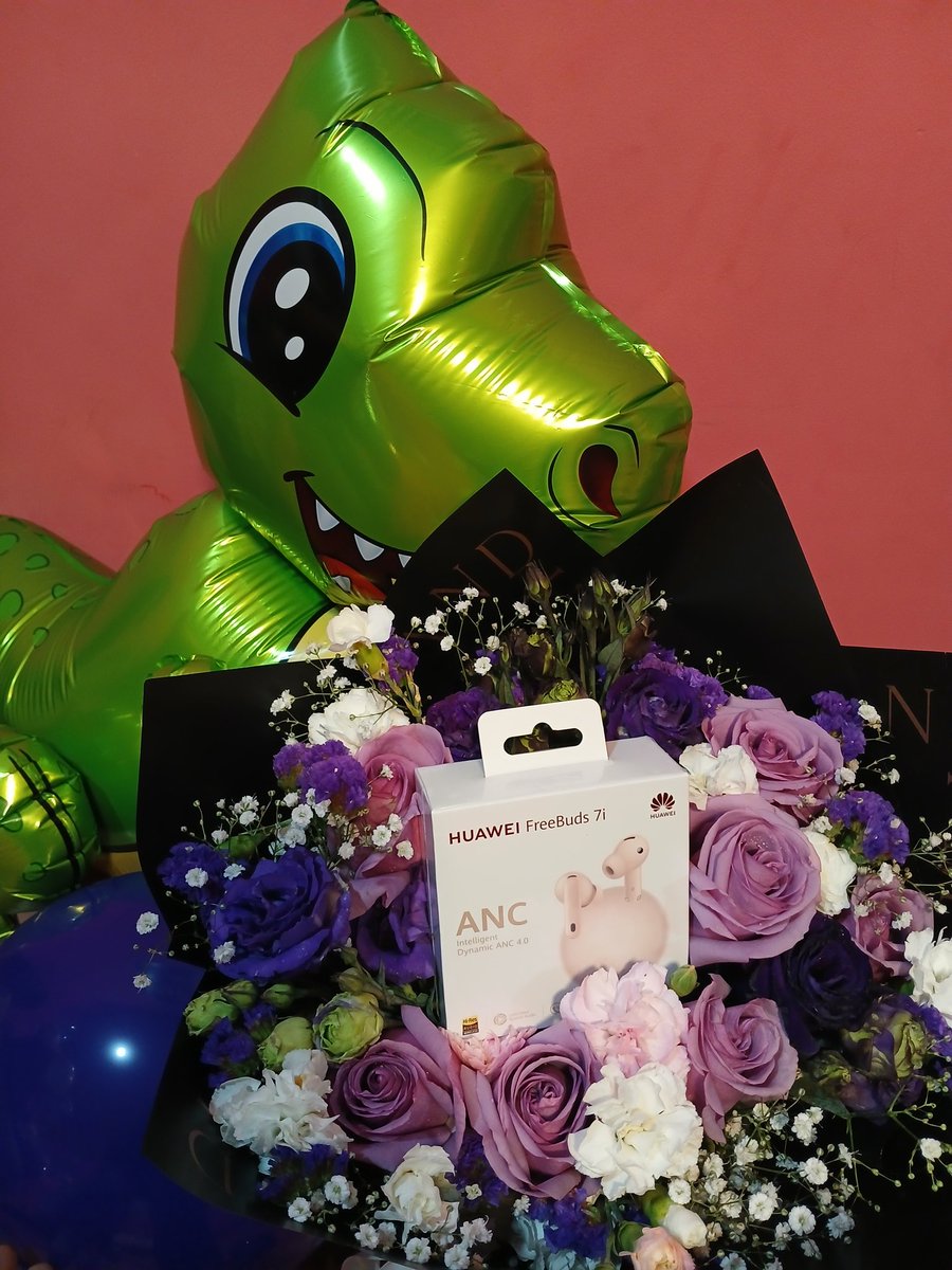 luuu⁷ VERA A BTS EL 9🍬🍭 tweet media