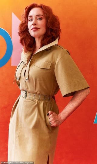 Love Queen Holly tweet media