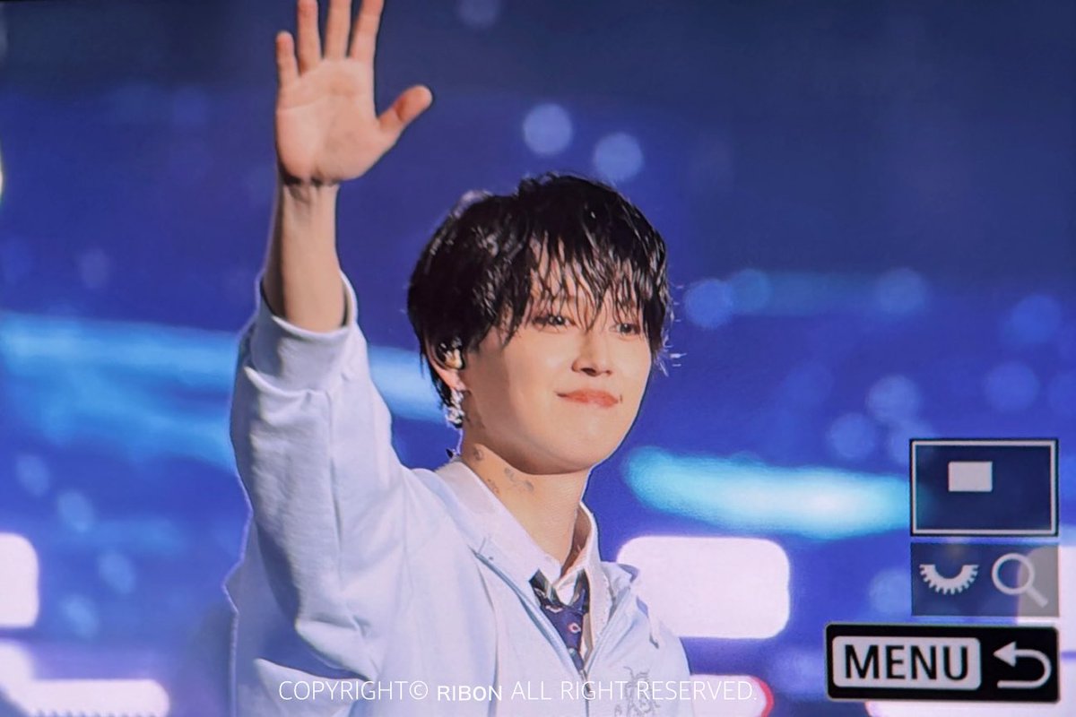 ʀɪʙᴏɴ tweet media