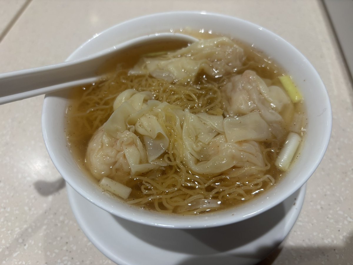 しかちゃん tweet media