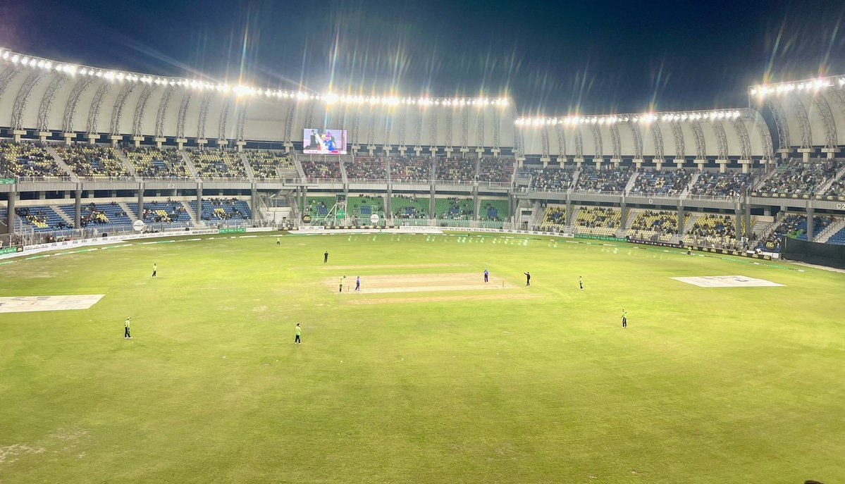 🚨The PSL schedule has been really strange

• Multan is playing back-to-back
 matches

• Peshawar Zalmi Playing Their Match After 10 days

• And Sialkot hasn’t even played their first match yet😑