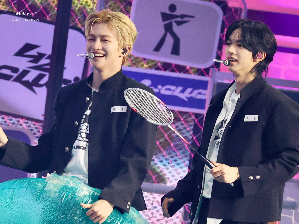 260408 TWS 42:CLUB IN JAPAN

🏸🔥

#TWS #투어스 #훈훈즈
#도훈 #DOHOON #ドフン
#지훈 #JIHOON #ジフン
#42_CLUB_IN_JAPAN