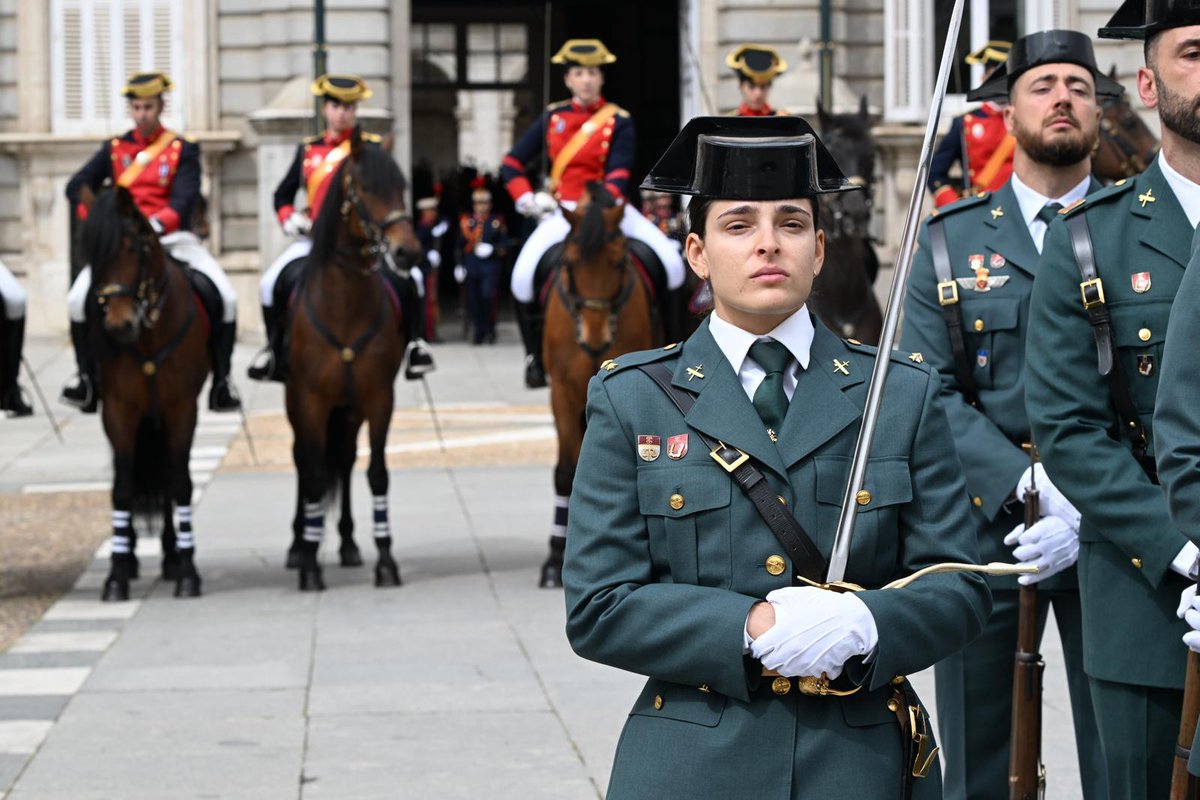 Guardia Civil tweet media