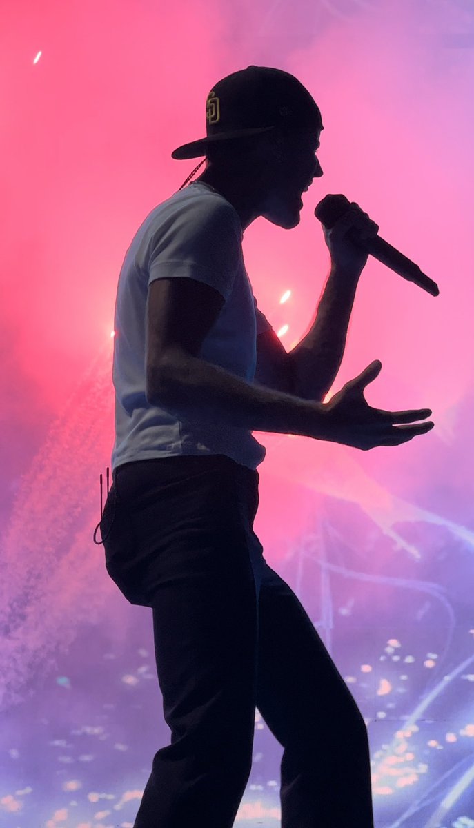 Justin Bieber Dumps tweet media